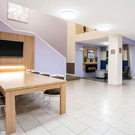 Microtel Inn & Suites By Wyndham Southern Pines Pinehurst Exteriör bild