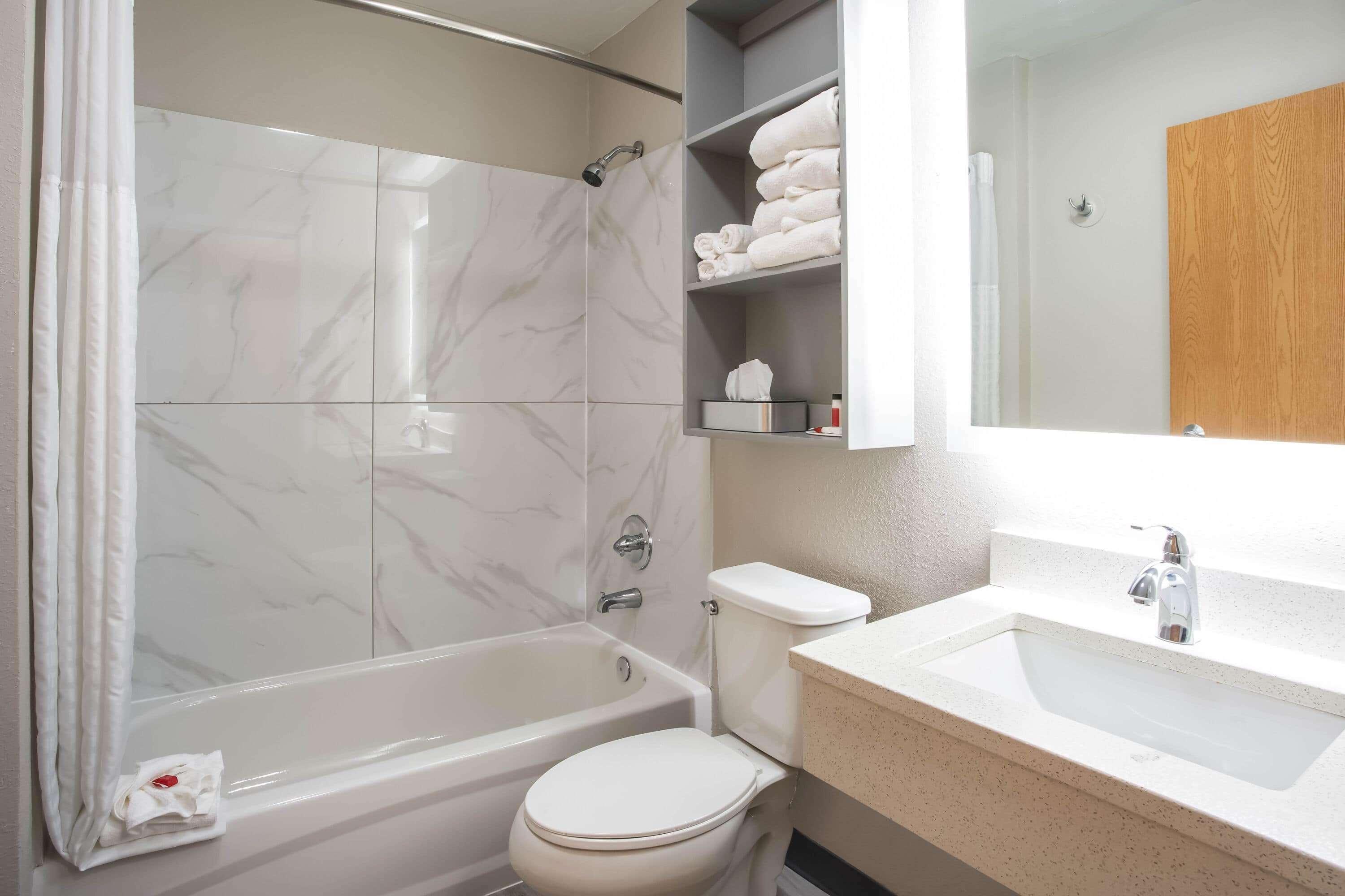 Microtel Inn & Suites By Wyndham Southern Pines Pinehurst Exteriör bild